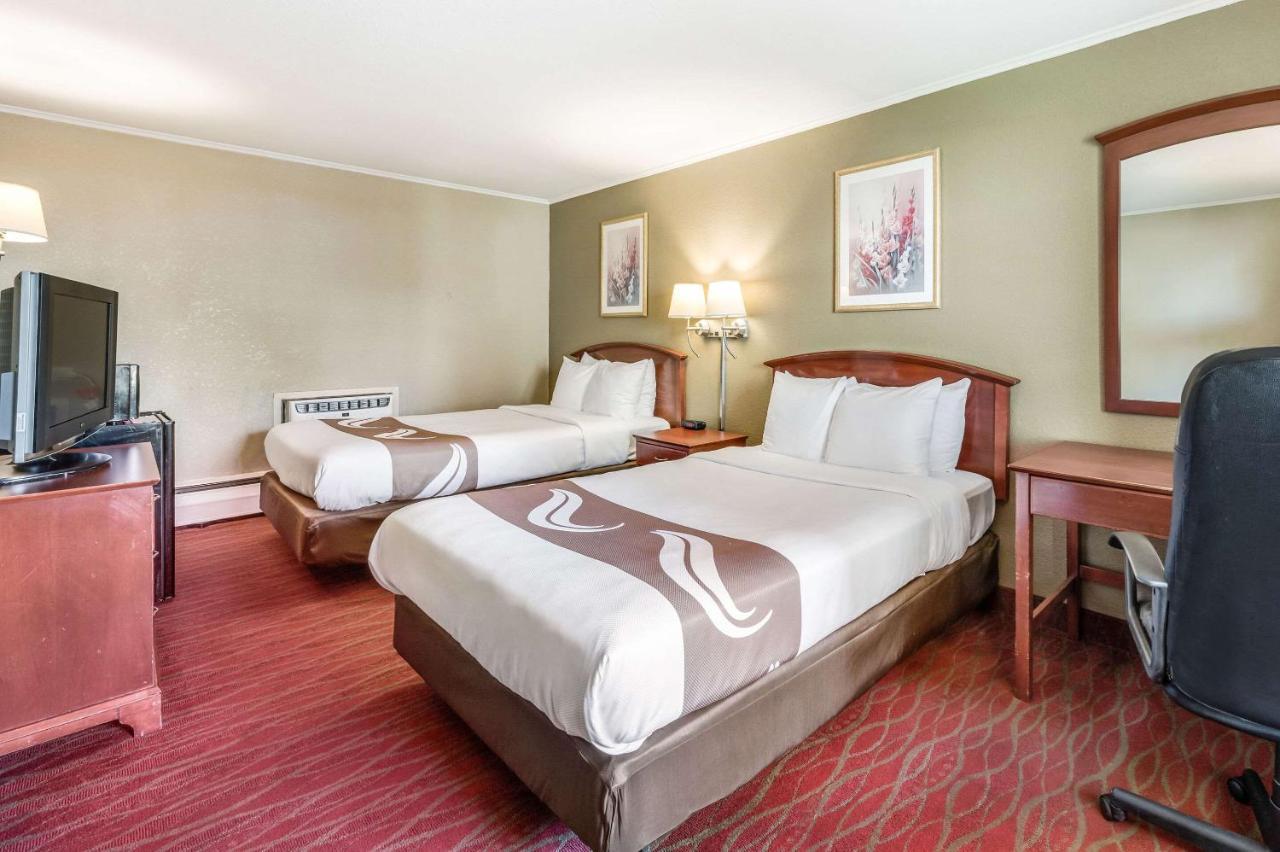 Rodeway Inn Poughkeepsie Eksteriør billede